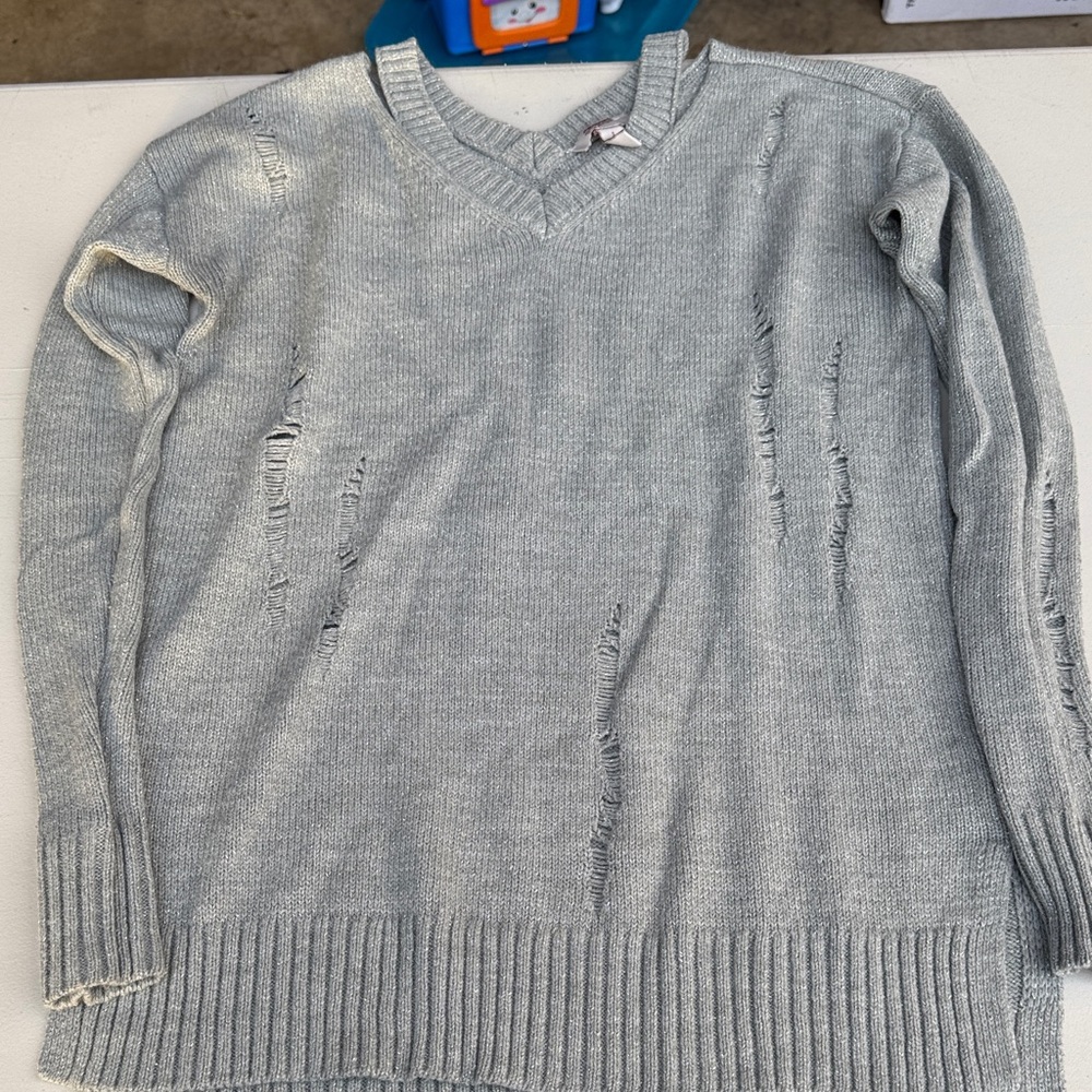 Arizona Jean Company Women's Gray Distressed V-Neck Sweater